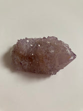 Charger l'image dans la galerie, Améthyste cactus - Pièces uniques brutes d'améthyste cactus - Vertus de l'améthyste cactus en lithothérapie