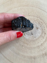 Charger l'image dans la galerie, Tourmaline - Brut - Extra