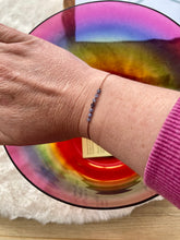 Charger l'image dans la galerie, Bracelet Sette- Iolite - Bracelet en Iolite - Vertus de la Iolite en lithothérapie