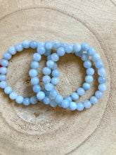 Charger l'image dans la galerie, Aigue-marine - Bracelet d'aigue-marine 8 mm - vertus de l'aigue-marine en lithothérapie

