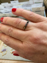 Charger et lire la vidéo dans la visionneuse de la Galerie, Bague OUI- Piétersite - bague en pietersite
