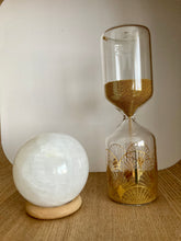 Charger l'image dans la galerie, Calcite blanche- Sphère - Qualité AA
