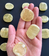 Calcite jaune- Pierres roulées - Qualité AA