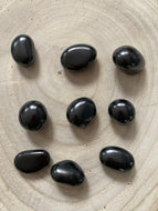 Shungite- Pierres roulées- Qualité AAA -Taille M